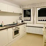 Klimatyczny Apartament Z Kominkiem